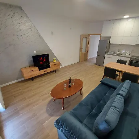 Apartament Vistarelax2 *